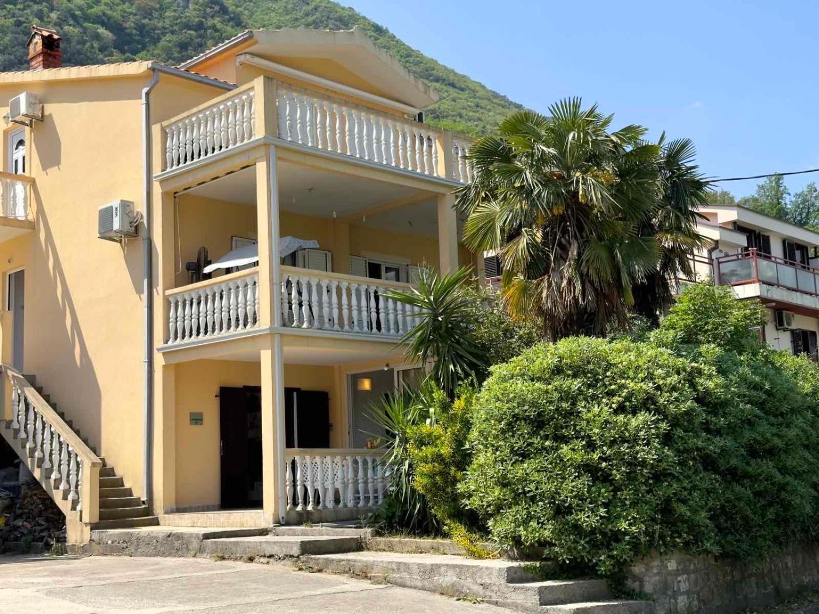 Apartments Asya Kotor Eksteriør billede